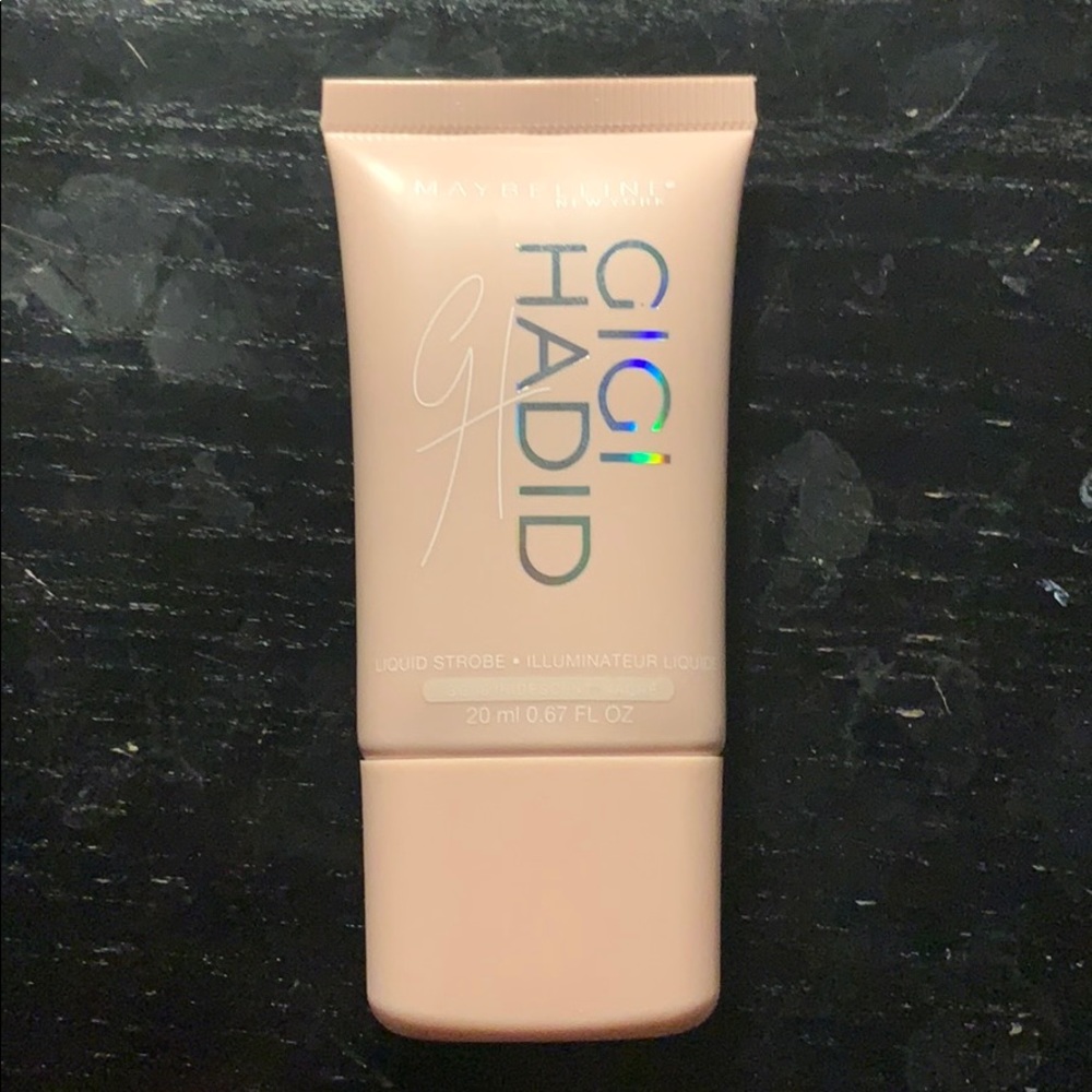 Gigi Hadid Liquid Highlighter